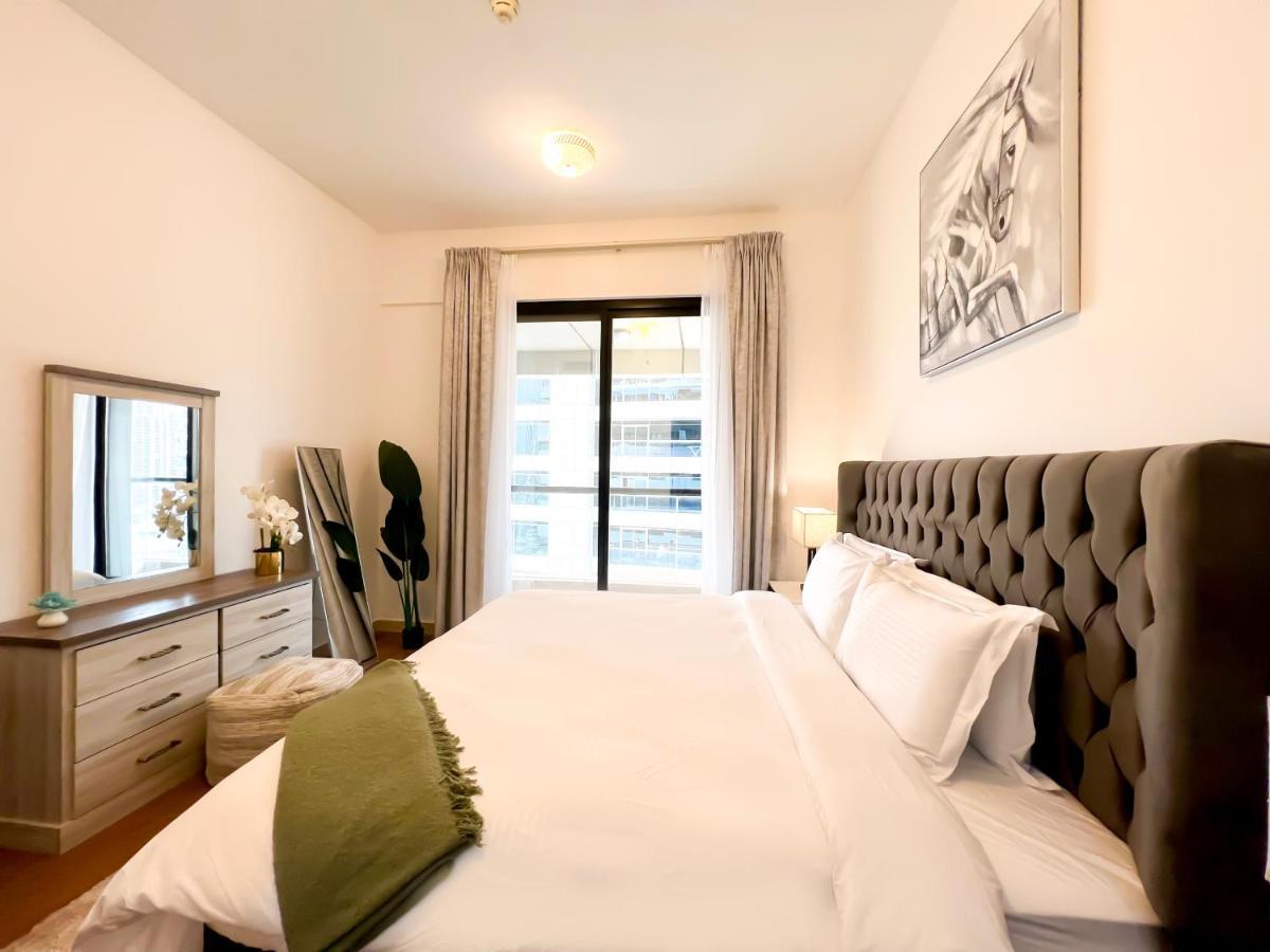 Charming 1br With Stunning Sea&marina Views Apartment Dubai