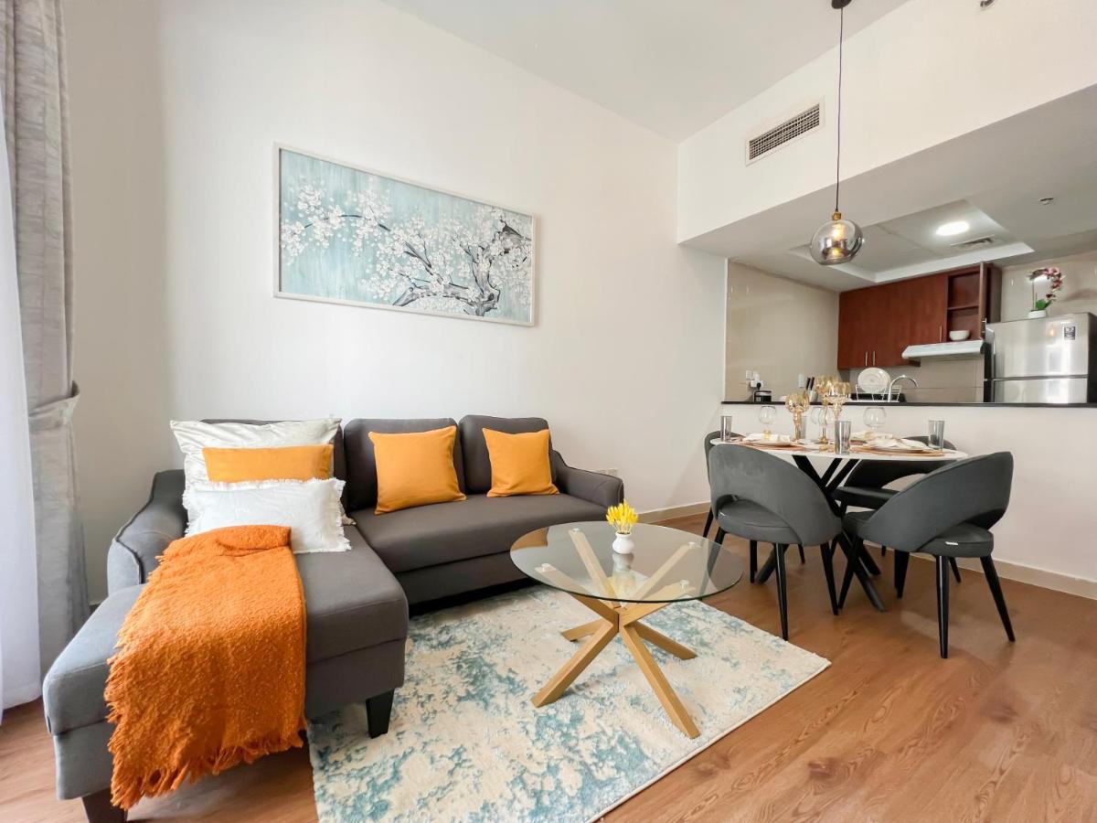 Charming 1br With Stunning Sea&marina Views Apartment Dubai