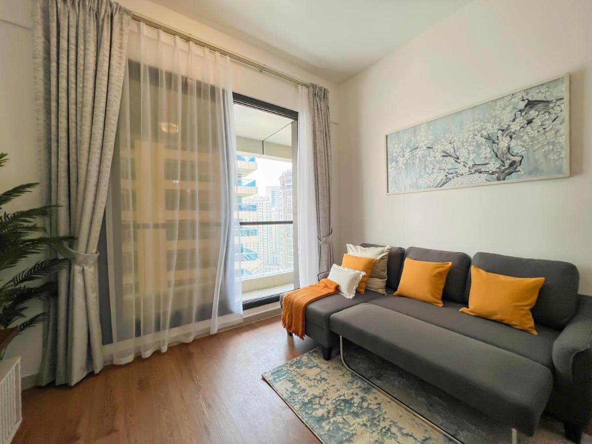 Apartment Charming 1br With Stunning Sea&marina Views