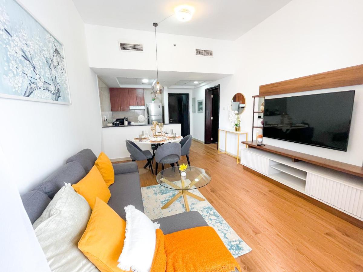 Charming 1br With Stunning Sea&marina Views Dubai