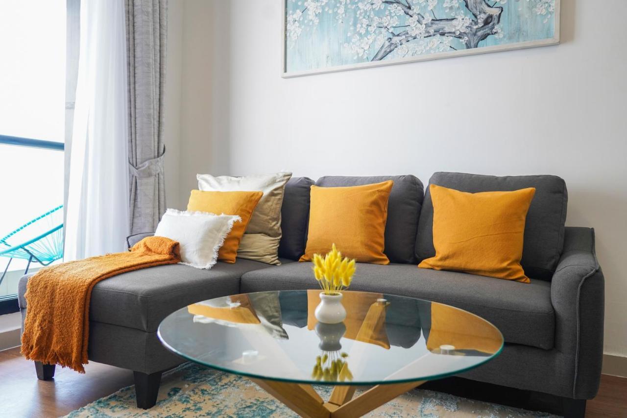 Charming 1br With Stunning Sea&marina Views Апартаменти