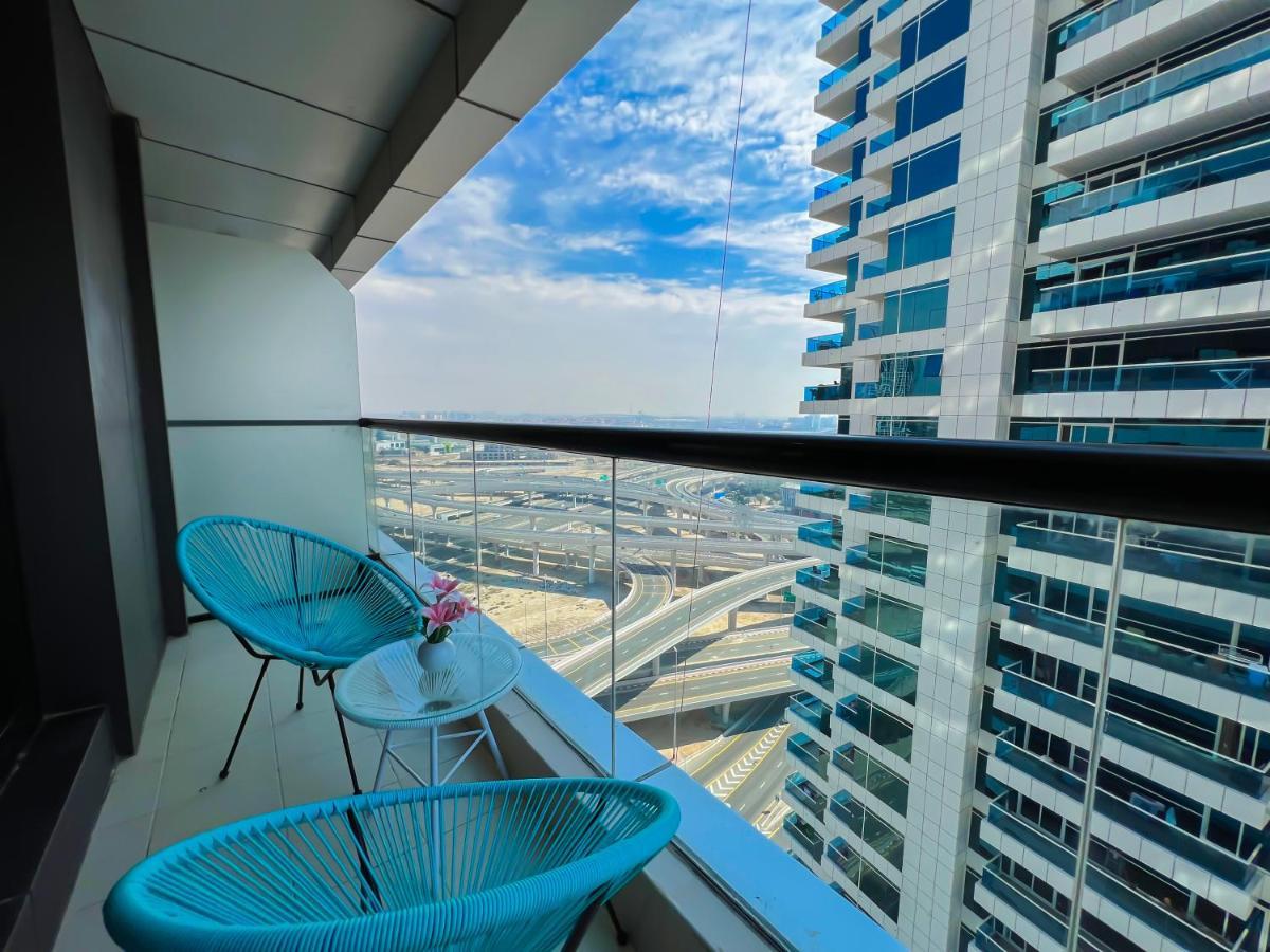 Апартаменти Charming 1br With Stunning Sea&marina Views