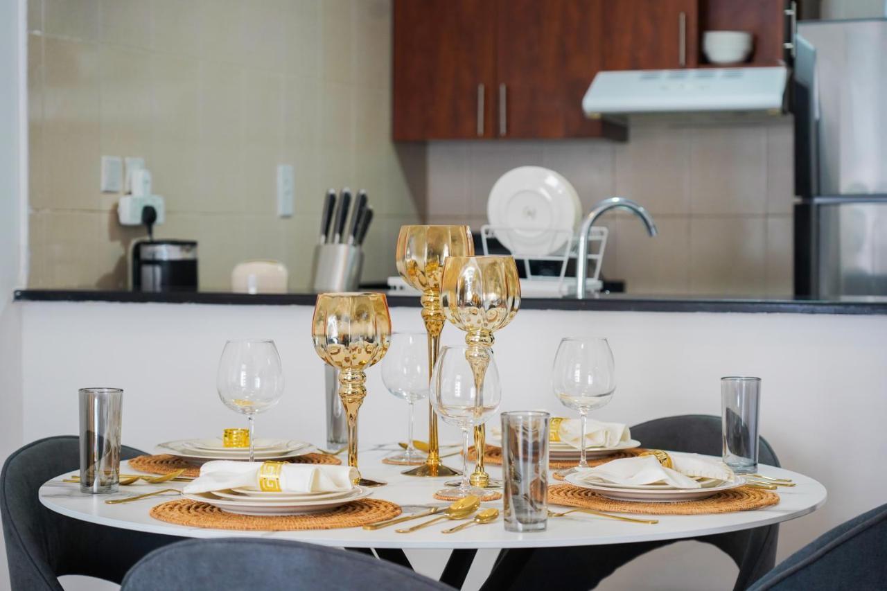 Charming 1br With Stunning Sea&marina Views Апартаменти *